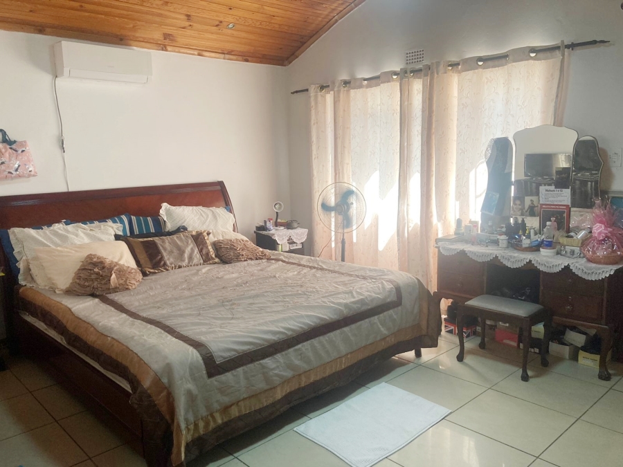 4 Bedroom Property for Sale in Klein Parys Western Cape